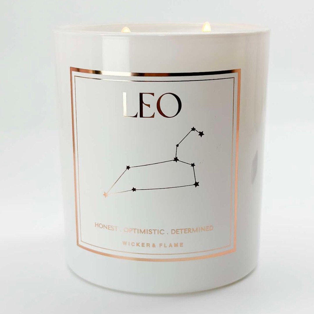 ♌ Leo Zodiac Candle