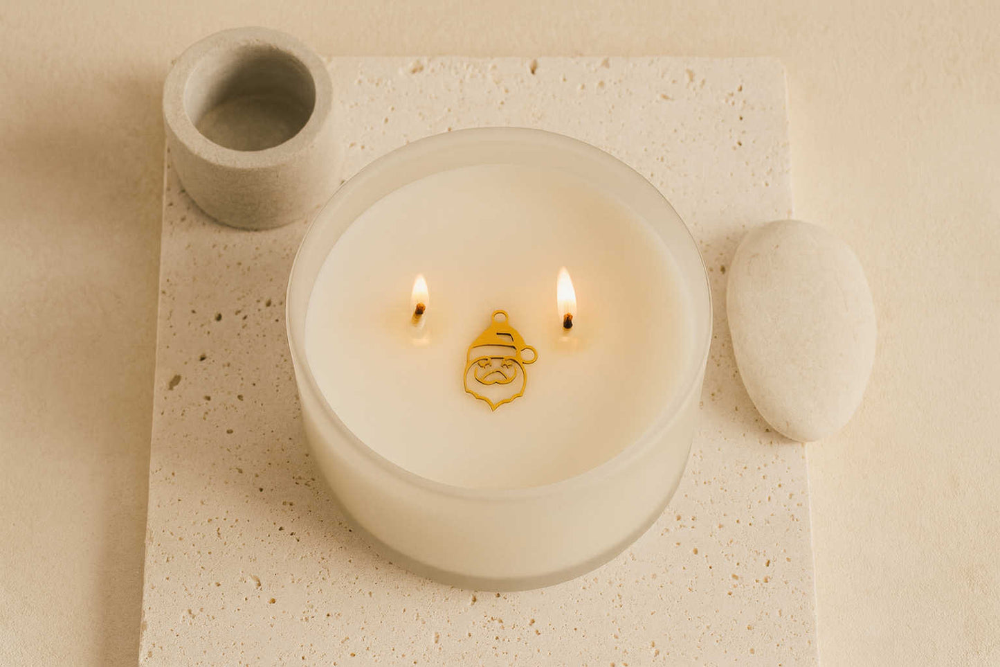 ✝️  The Holy Light Candle